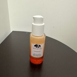 NEW FULL SIZE GINZING INTO THE GLOW BRIGHTENING SERUM 30ml